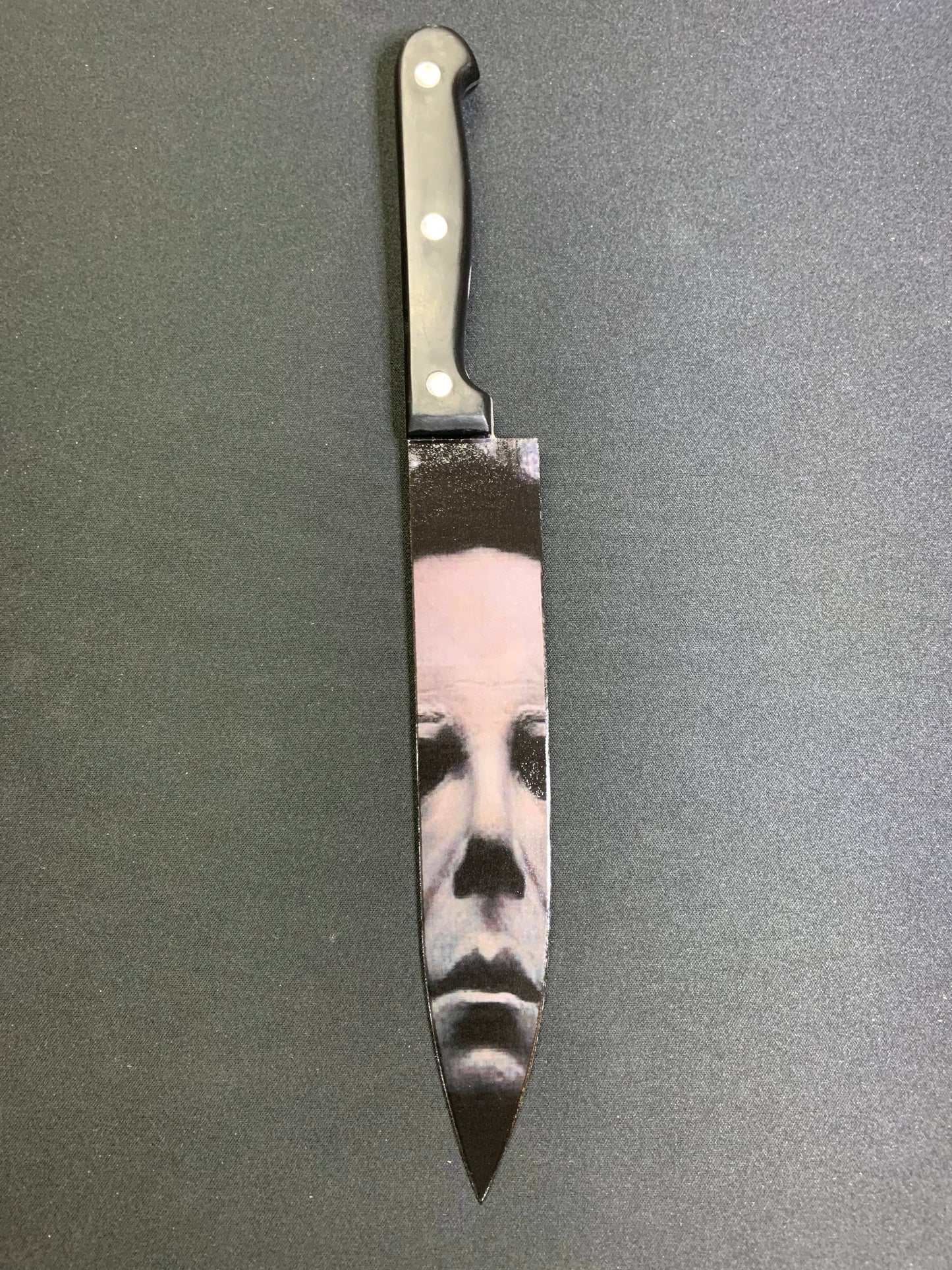 KNIFE - Halloween 1978 Myers Knife With Sublimated Stand