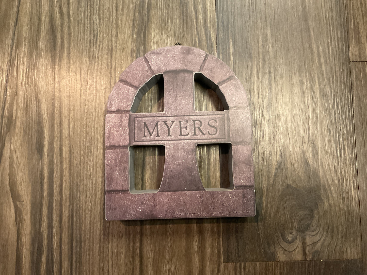 MICHEAL MYERS 7 IN TOMBSTONE REPLICA