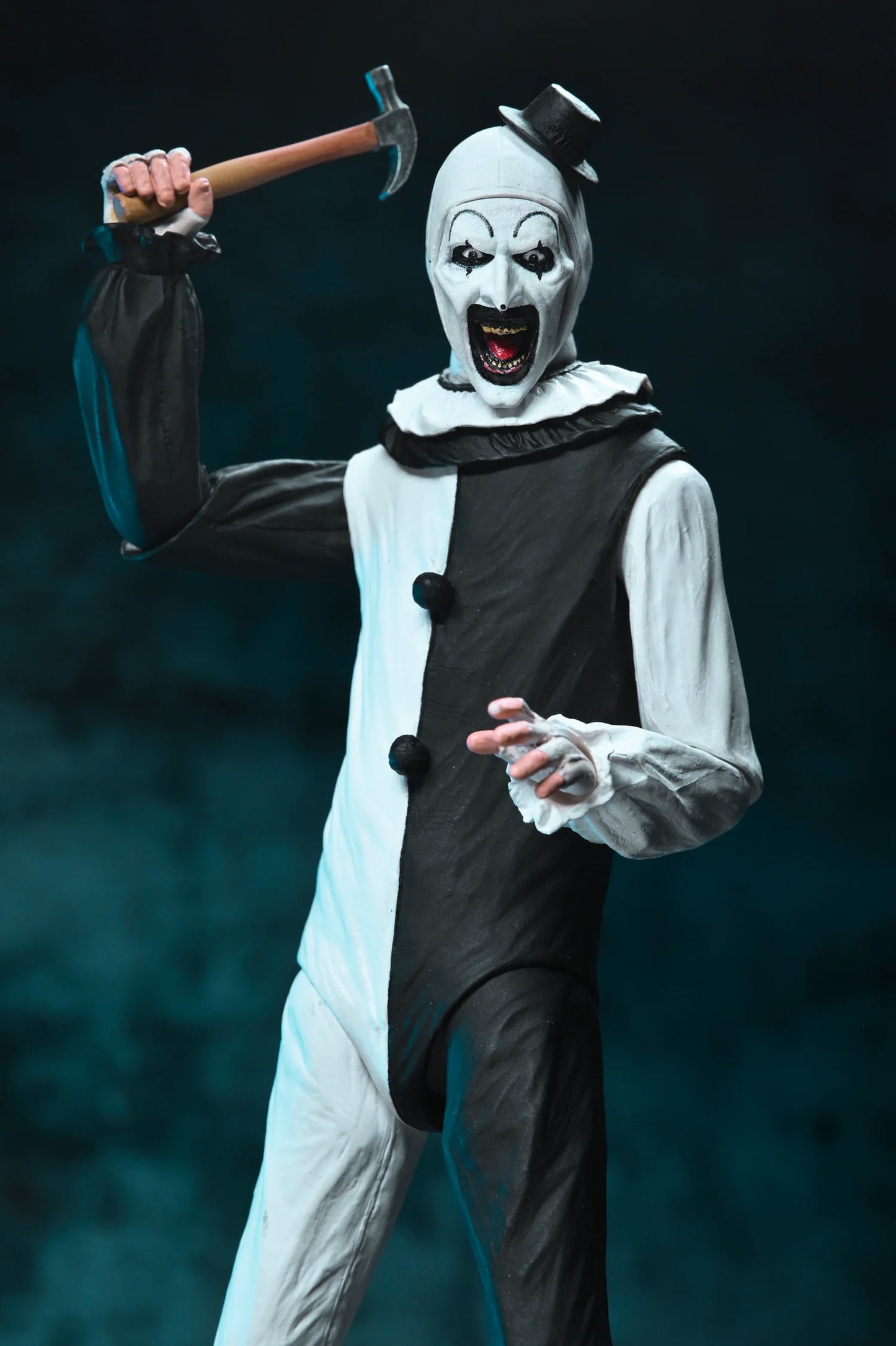 NECA - Terrifier - Ultimate Art the Clown 7" Scale Action Figure
