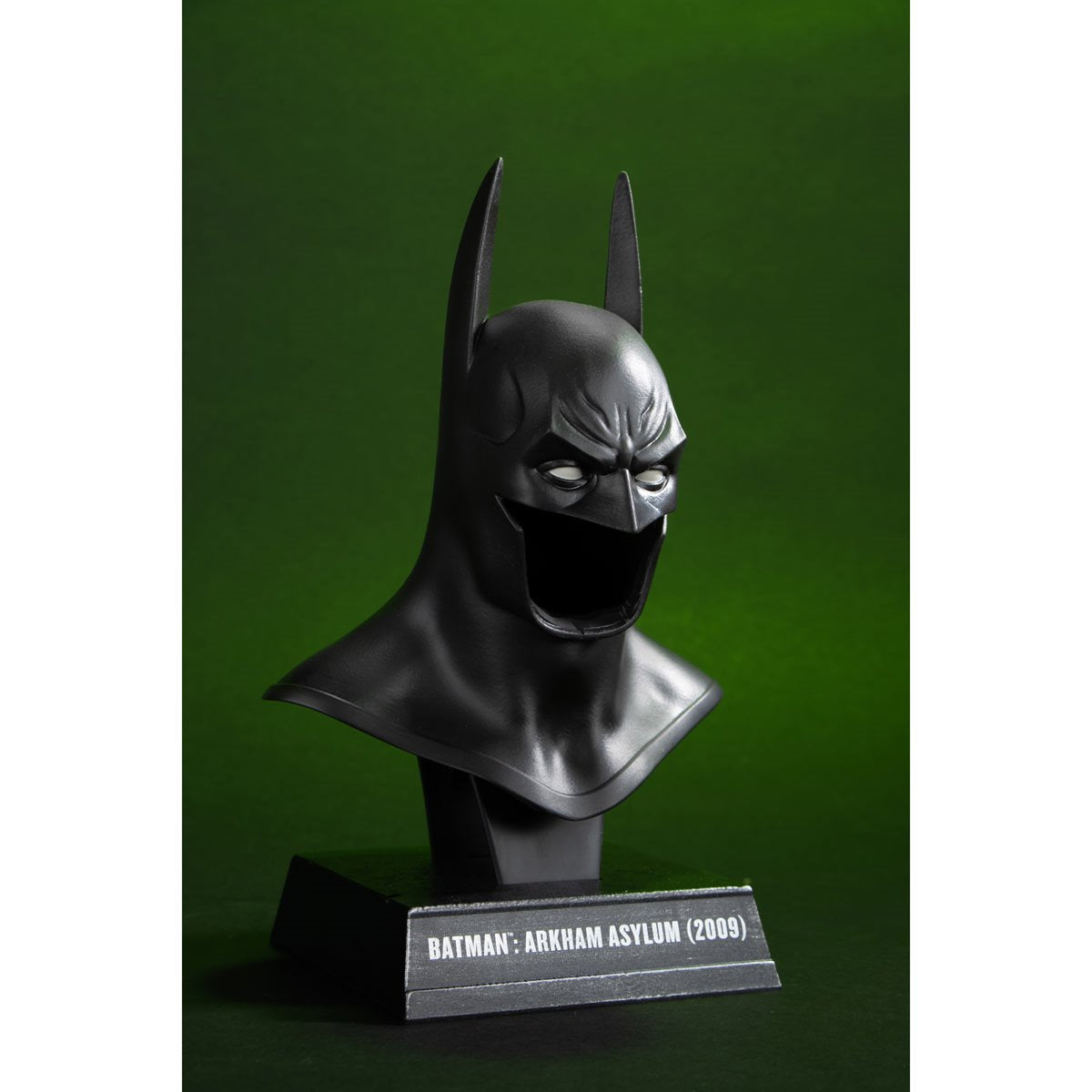 Dc Prop Replica Wave 3 Batman Arkham Asylum 1:3 Cowl