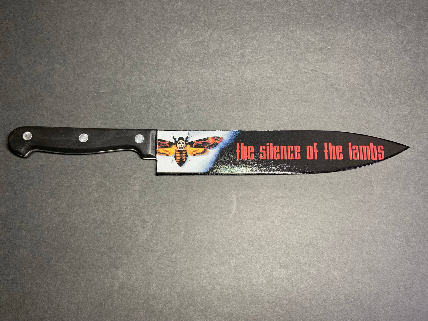 KNIFE - Silence Of The Lambs Knife Set With Sublimated Stand