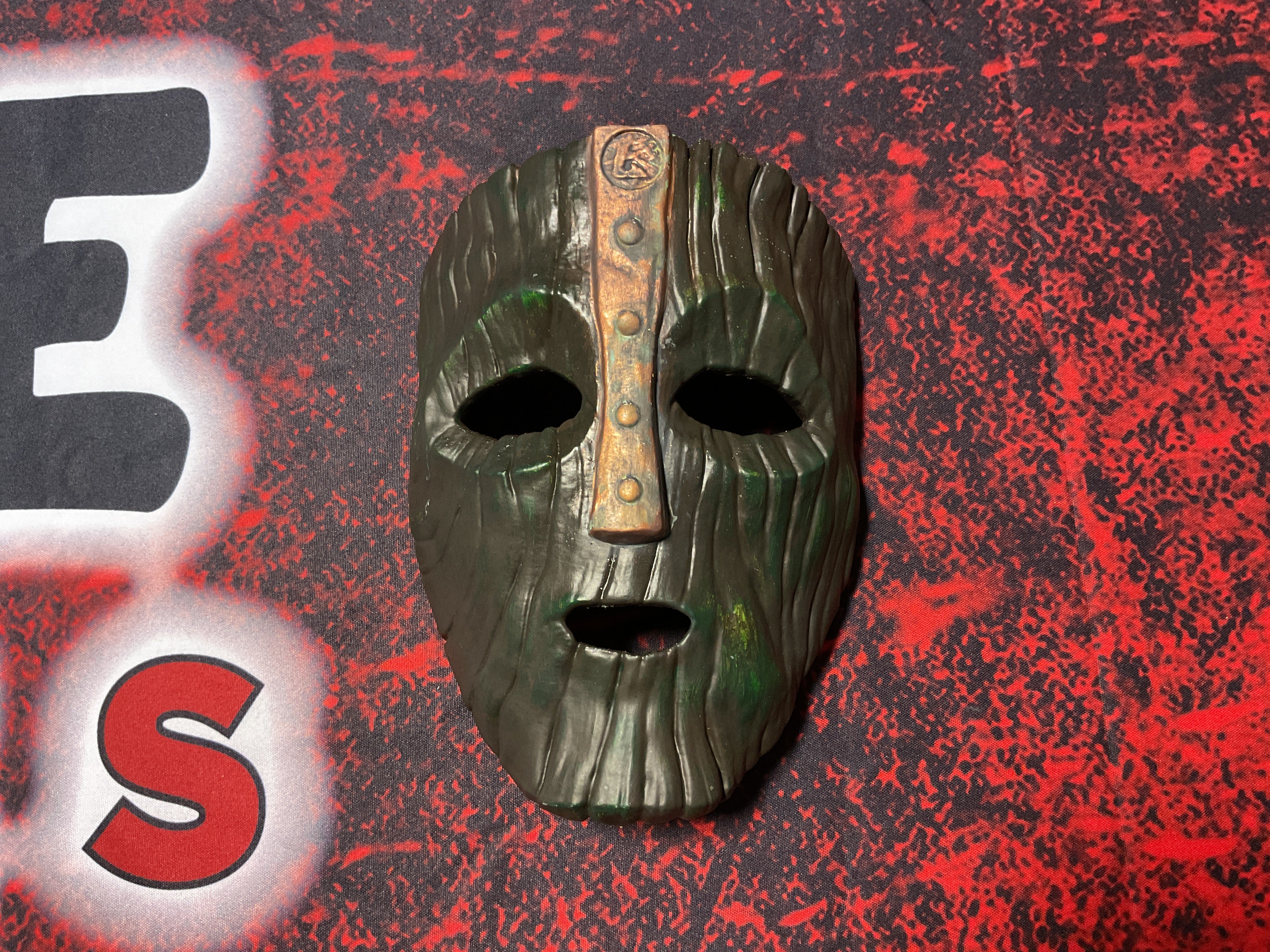 LOKI 3D PRINTED MASK – DarkSide Collectibles