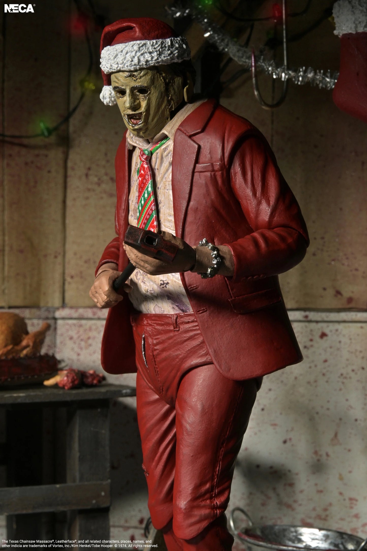 Texas Chainsaw Massacre - Ultimate Santa Leatherface 7" Scale Action Figure (PRE-ORDER)