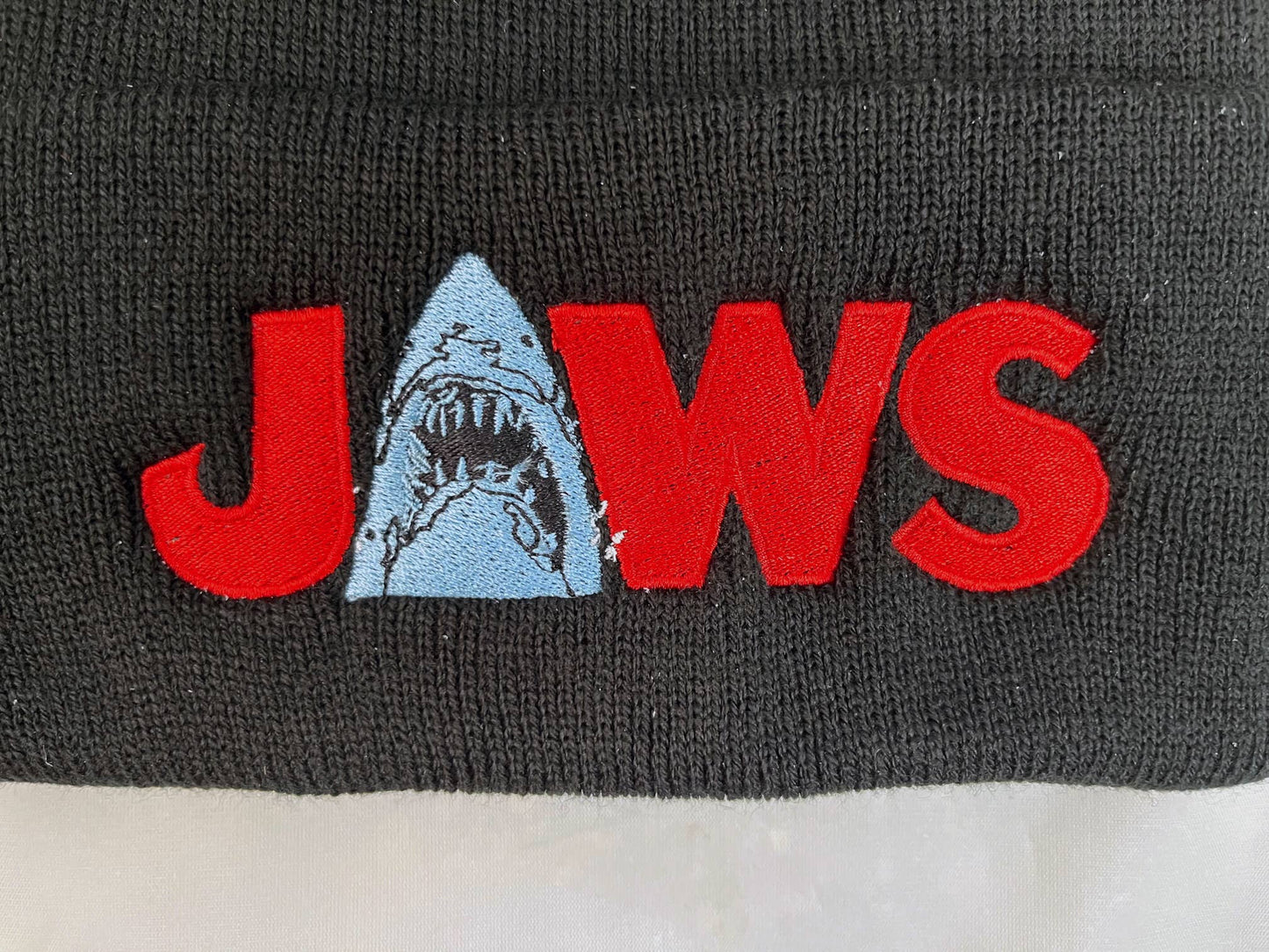 "Jaws" v2.0 Embroidered Design Beanie Hat
