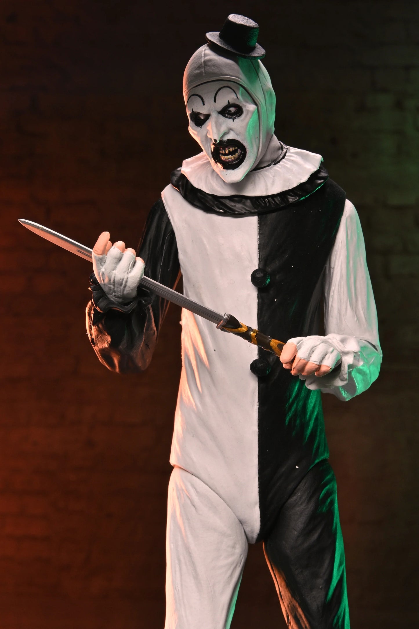 Terrifier 2 - Ultimate Art the Clown and The Little Pale Girl 7" Scale Action Figure 2-Pack (PRE-ORDER)