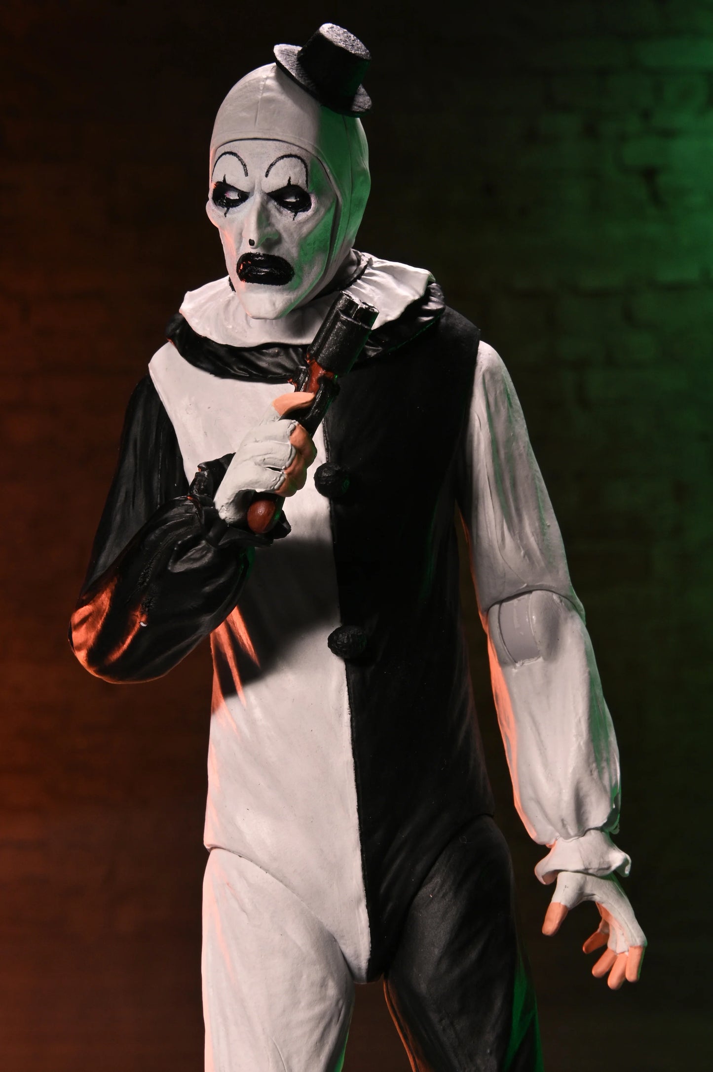 Terrifier 2 - Ultimate Art the Clown and The Little Pale Girl 7" Scale Action Figure 2-Pack (PRE-ORDER)