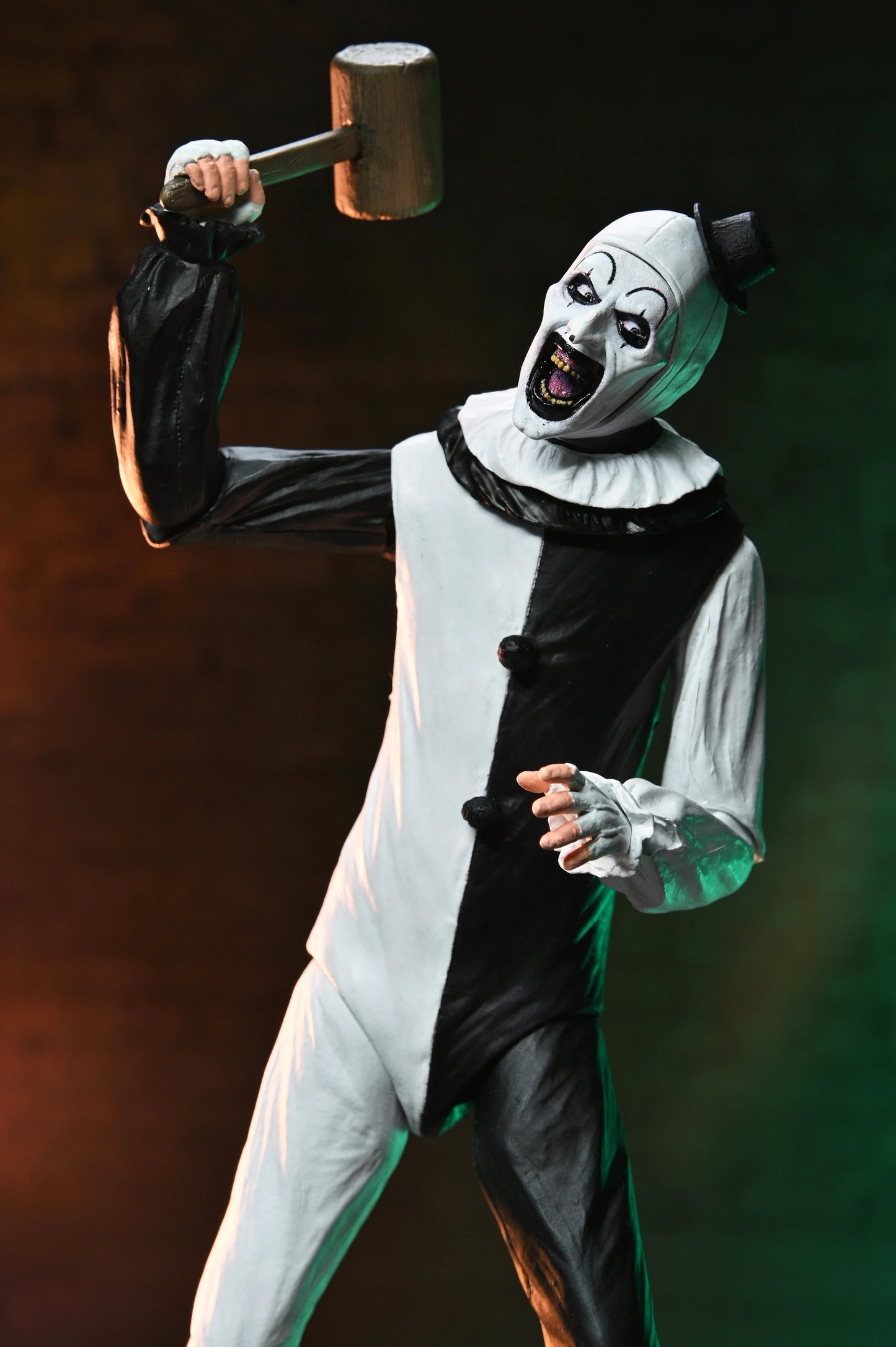 Terrifier 2 - Ultimate Art the Clown and The Little Pale Girl 7" Scale Action Figure 2-Pack (PRE-ORDER)