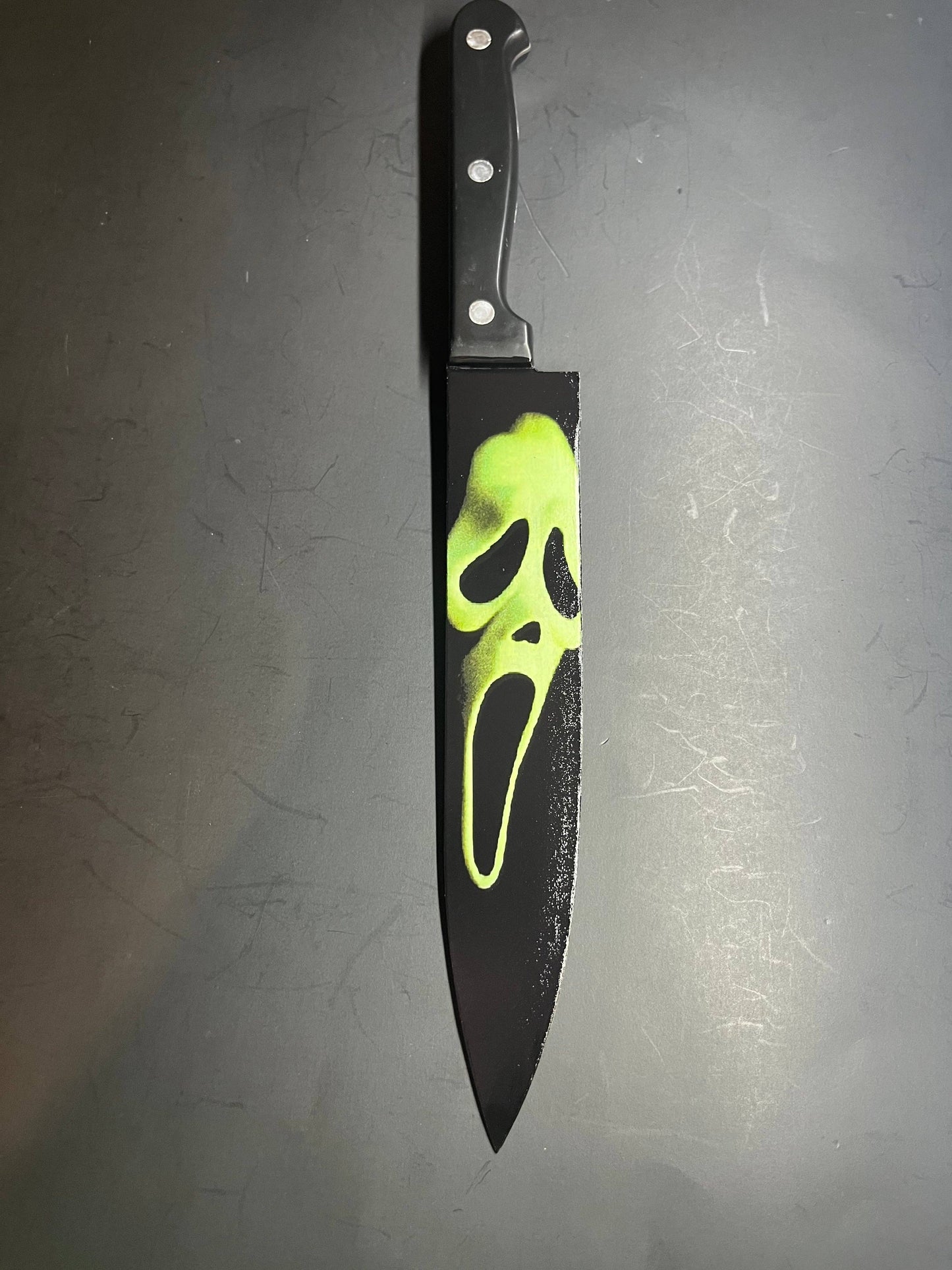 KNIFE - STAB From Scream Movie Knife With Sublimated Stand