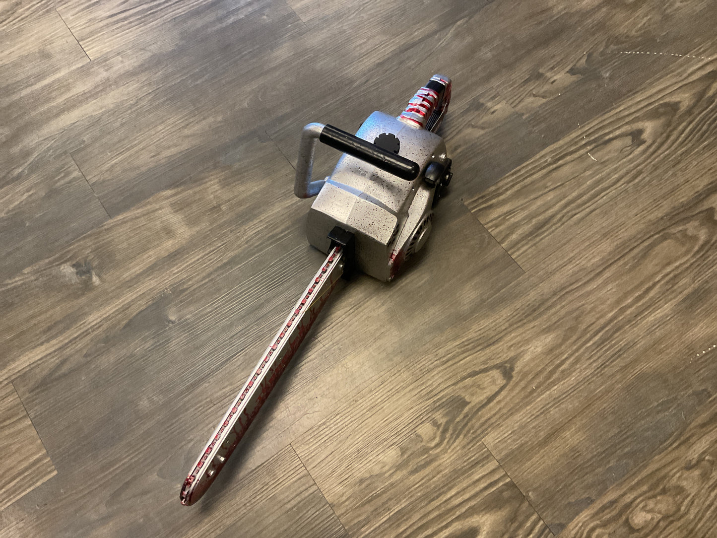 1 GIVEAWAY ENTRY (JASON BAKER AUTOGRAPHED CHAINSAW/TOM SAVINI BENIFIT)