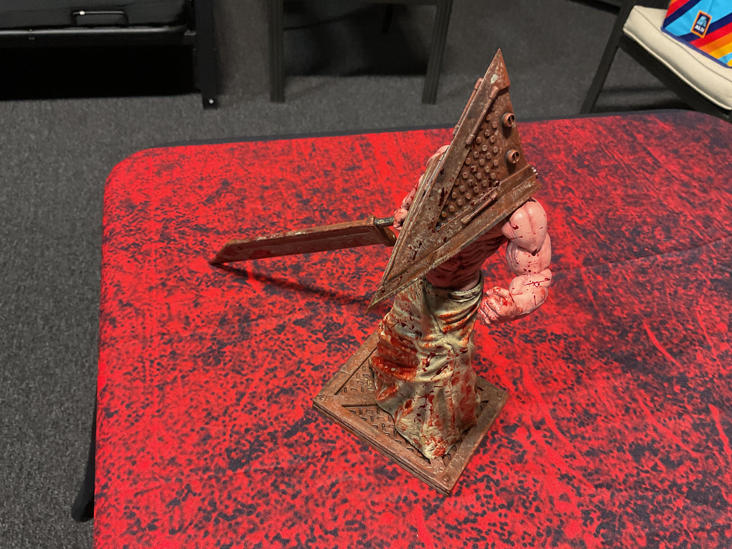 PYRAMIDHEAD 8" STATUE BY ANKF