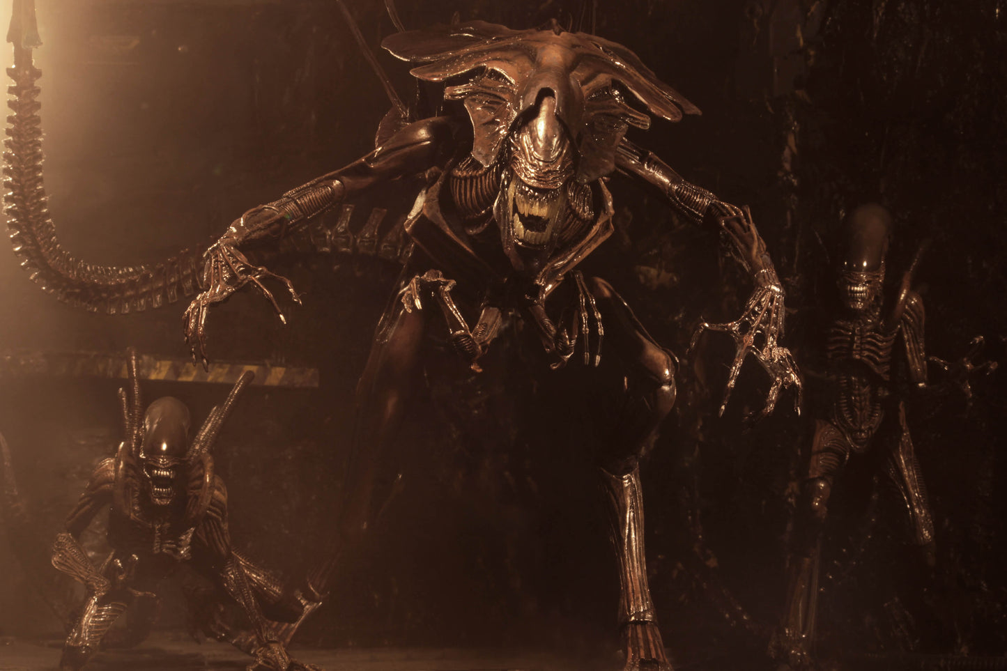 Alien Resurrection -  Alien Resurrection Queen Ultra Deluxe Boxed Figure (PRE-ORDER)
