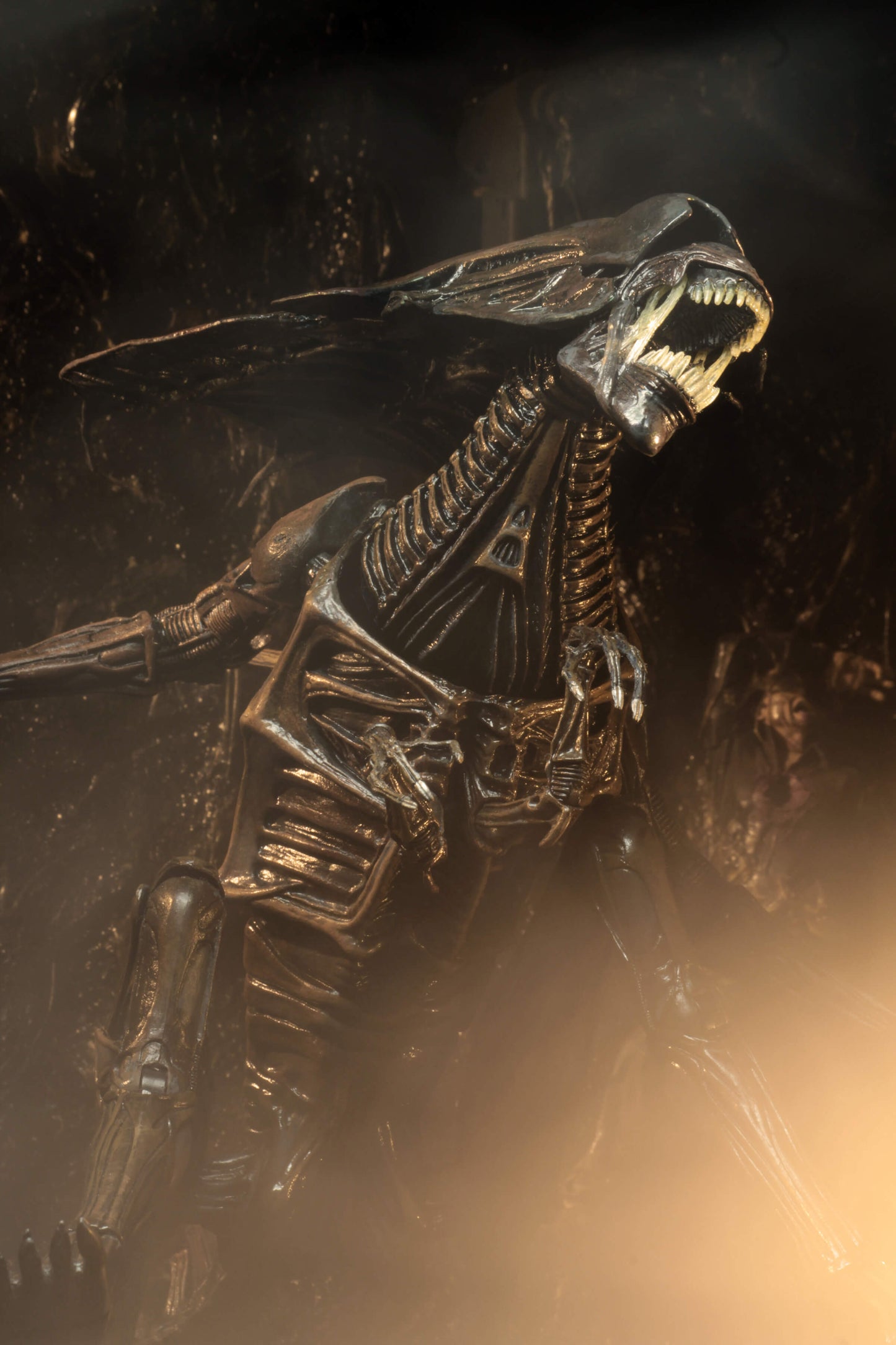 Alien Resurrection -  Alien Resurrection Queen Ultra Deluxe Boxed Figure (PRE-ORDER)