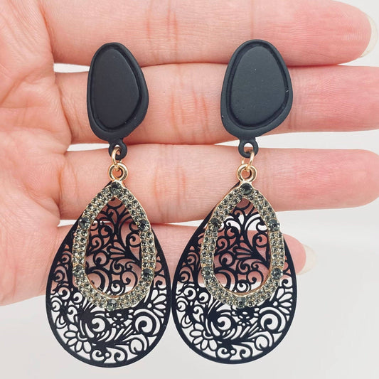 EARRINGS -  BLACK Lace Water Drop Dangle Earrings