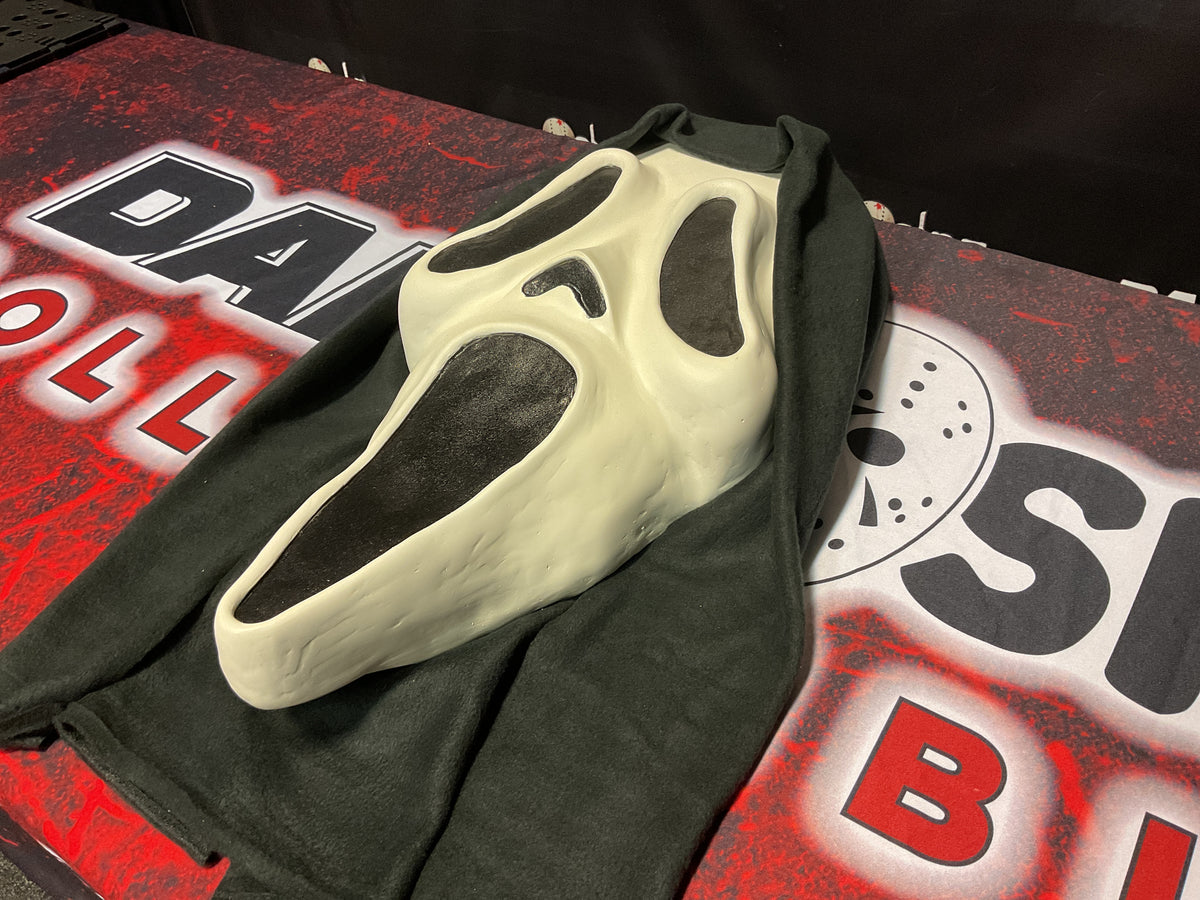 XL GHOSTFACE WALLHANGER