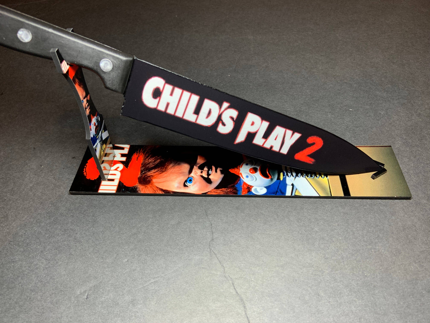 Child's Play 2 Chucky Good Guy Doll Kitchen Knife With/Without Sublimated Stand